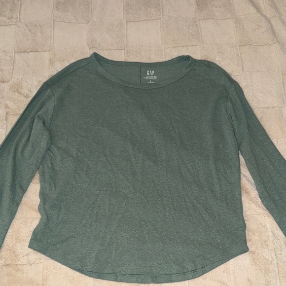 GAP Tops - GAP Women's Forest Green Long Sleeve Tee